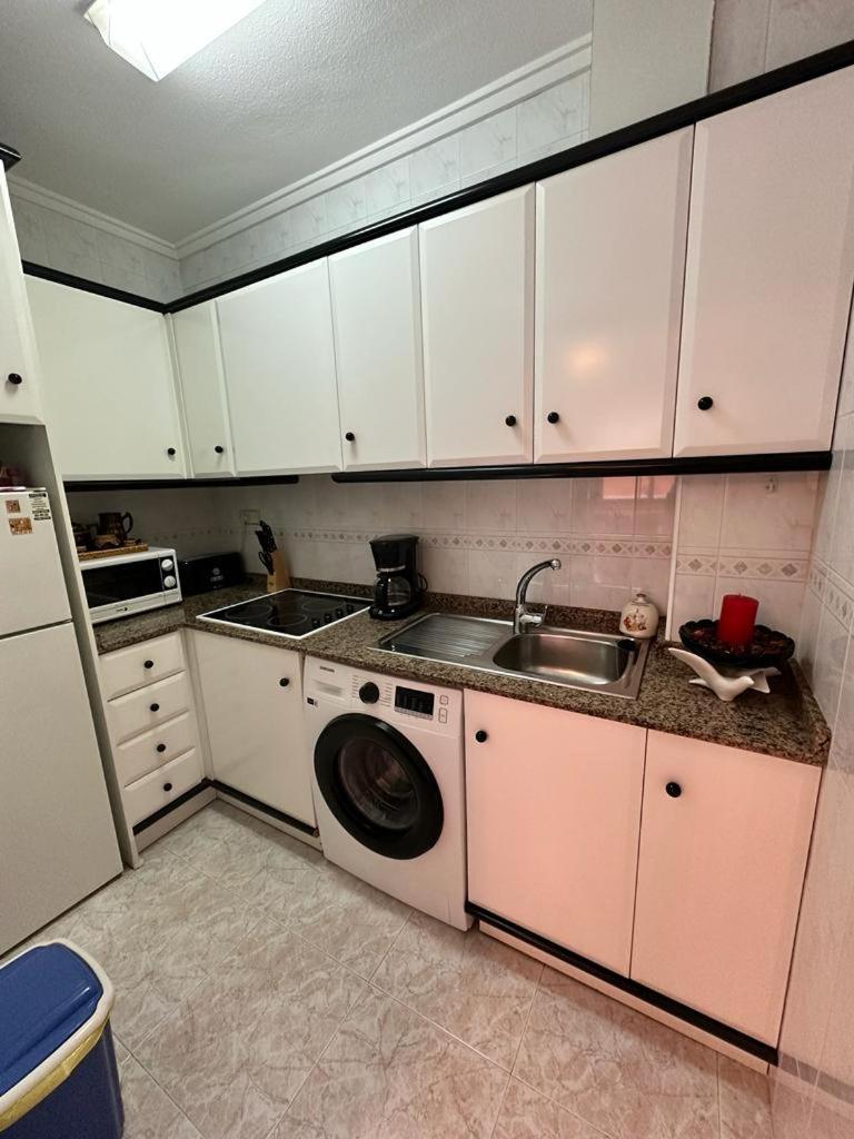 Torrevieja Precioso Apto En Calle San Pascual Con Piscina Cerca De Todos Los Servicios Zewnętrze zdjęcie
